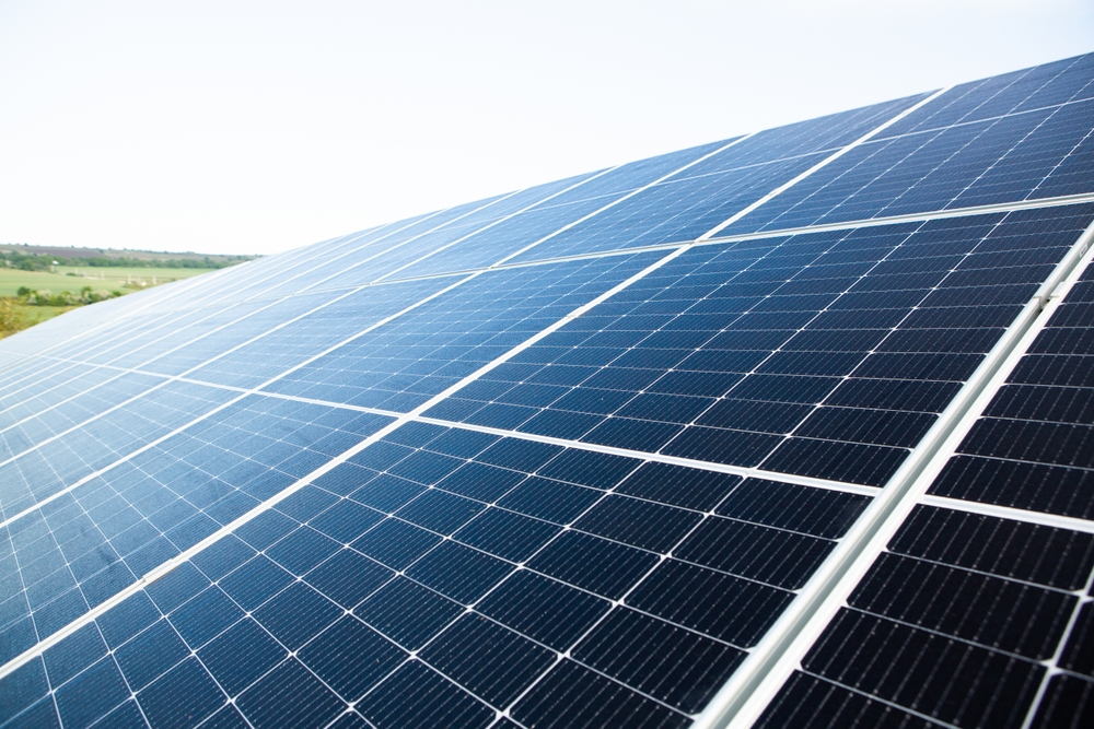 ペロブスカイト太陽電池が家庭用に向く理由